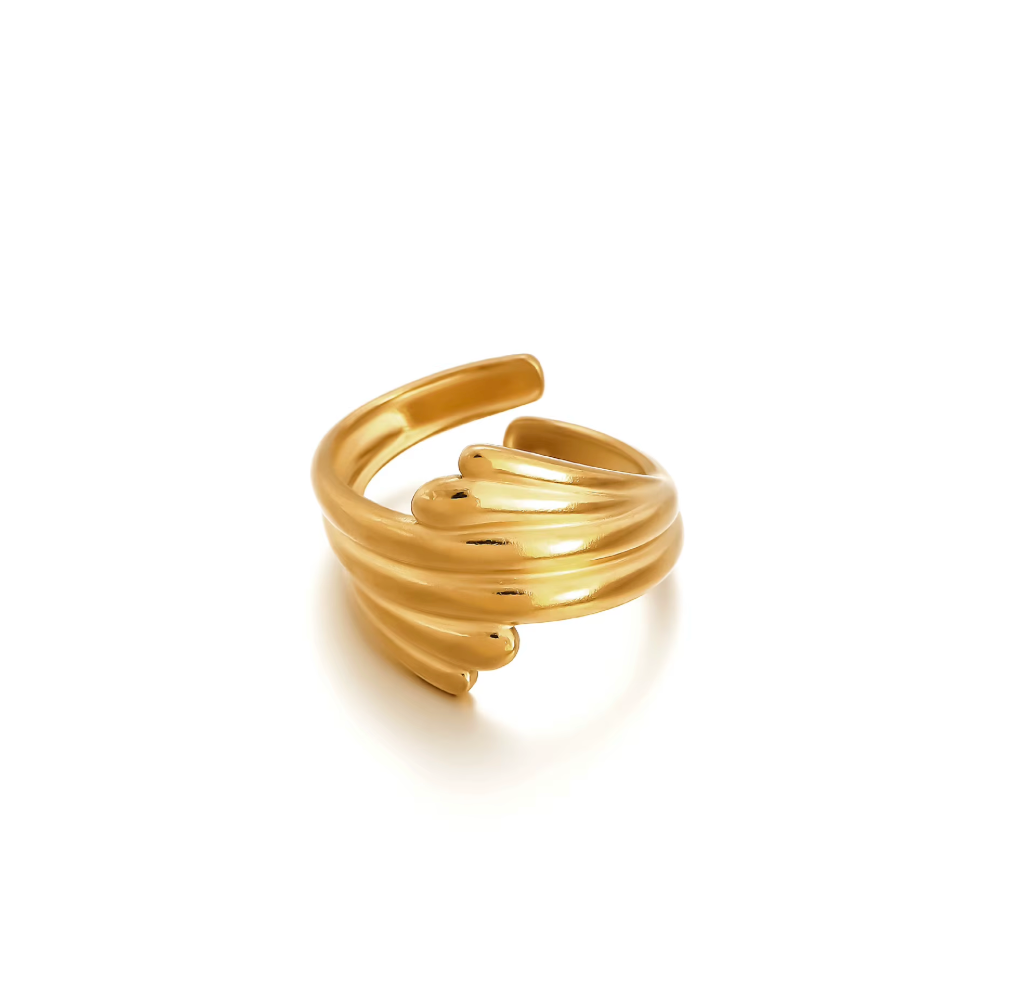 Tredobbelt Spiral Åben Ring i Guld