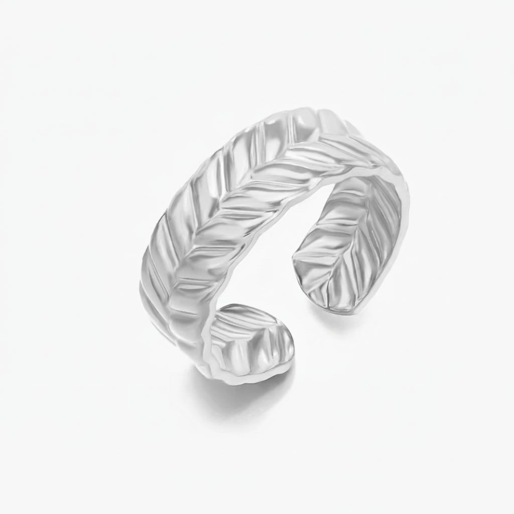 Bred Hverakær Cuff Ring i Sølv